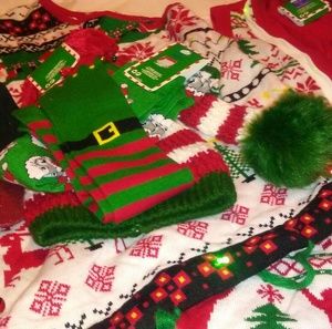 Claire's Holiday bundle